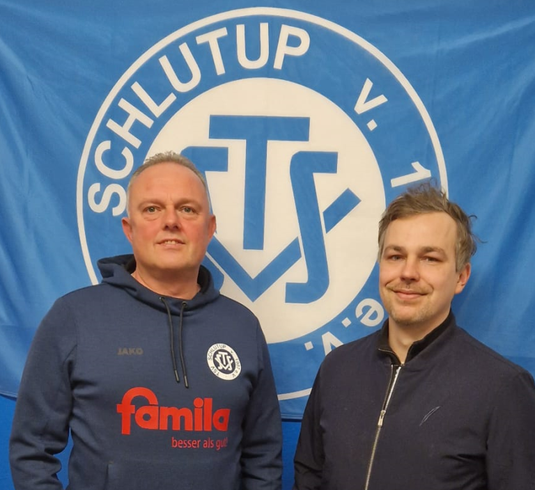 Tim Kreutzfeldt (re)